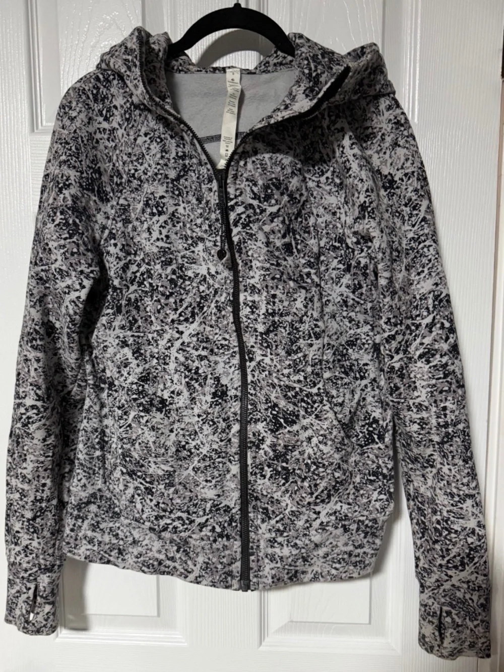 Lululemon Scuba Full-Zip Hoodie | Size 8 | Black & White Abstract Splatter Print